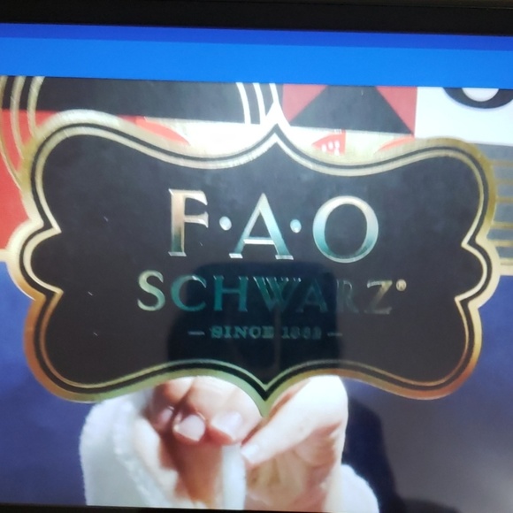 New F.A.O. Schwartz Magic Set - Picture 3 of 7